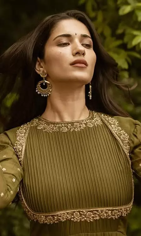 Ruhani Sharma�s Ethereal Presence Lights Up This Nature-Inspired Fashion Portrait