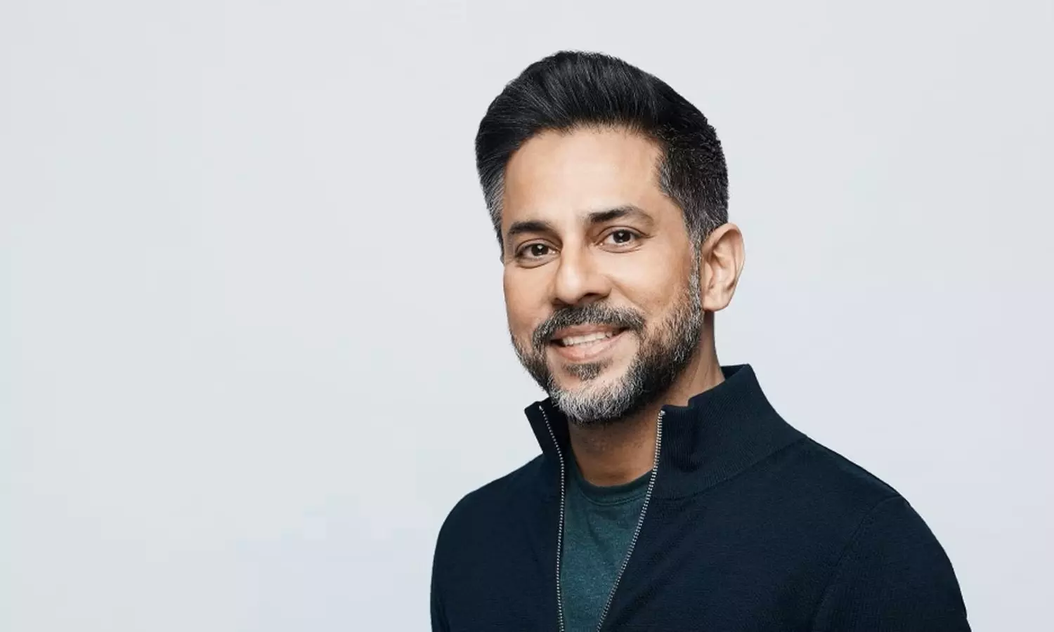 వైరల్... ట్రంప్ కు షాకిచ్చేలా భారత సంతతికి చెందిన సీఈఓ కామెంట్స్! వైరల్... ట్రంప్ కు షాకిచ్చేలా భారత సంతతికి చెందిన సీఈఓ కామెంట్స్!