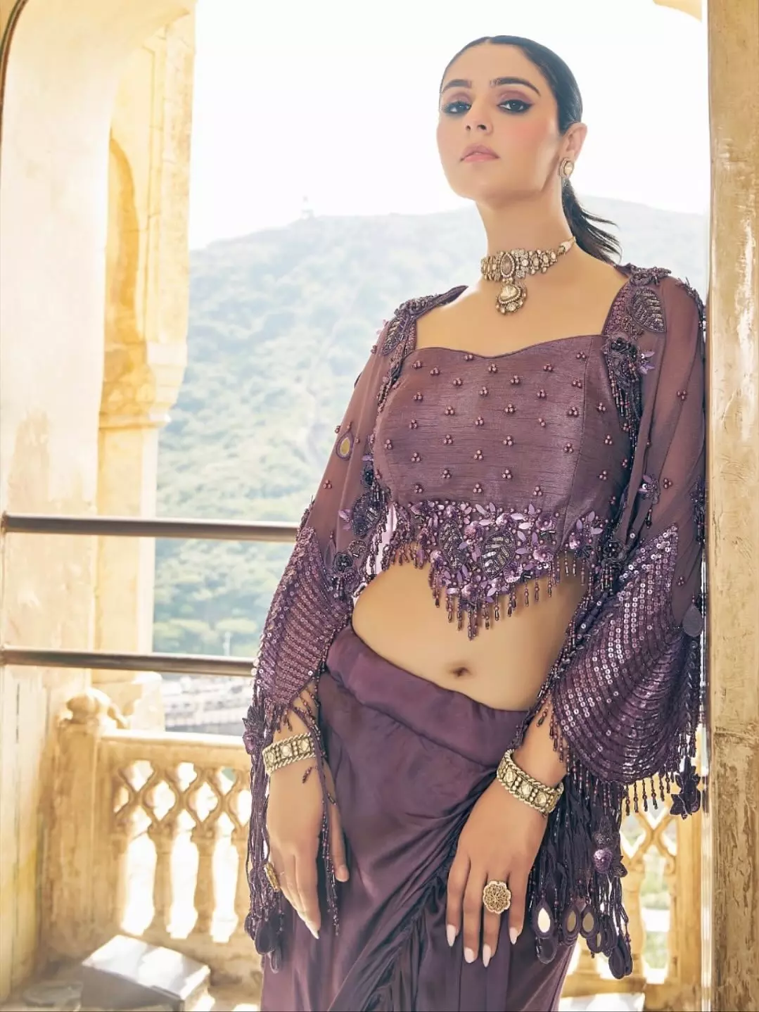 Sidhika Sharma Radiates Royal Elegance in Plum Ensemble: A Fashion Moment to Remember