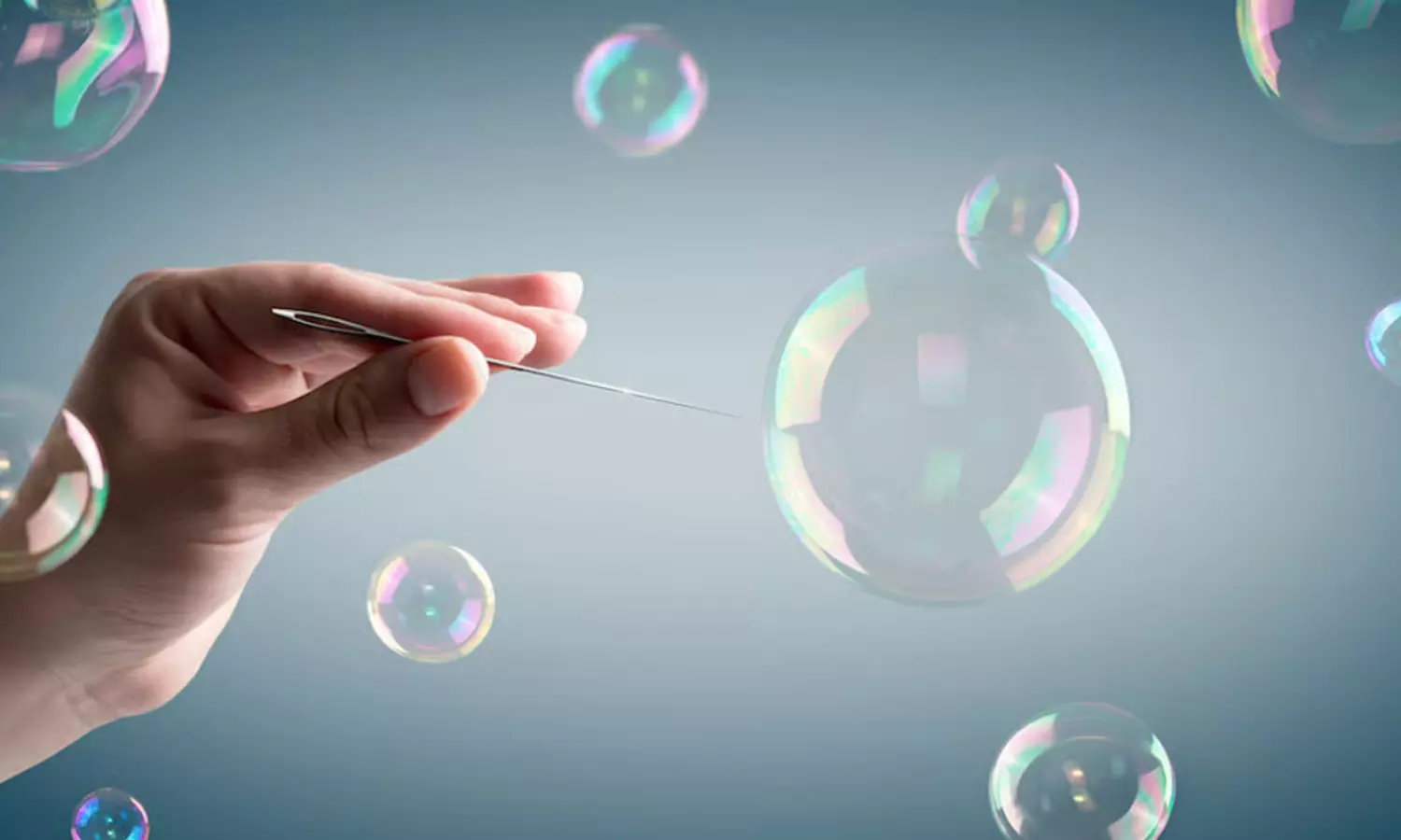 ఏఐ రంగంపై పెట్టుబడుల వరద.. బుడగ బద్ధలవుతుందట ఏఐ రంగంపై పెట్టుబడుల వరద.. బుడగ బద్ధలవుతుందట