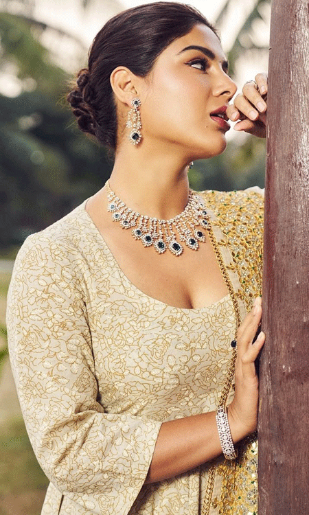 Samyuktha Menon Glows Like Soft November Light