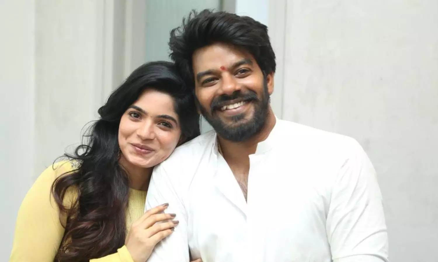 సుడిగాలి సుధీర్ డైరెక్ట‌ర్‌పై హీరోయిన్ ఘాటు కామెంట్స్‌!