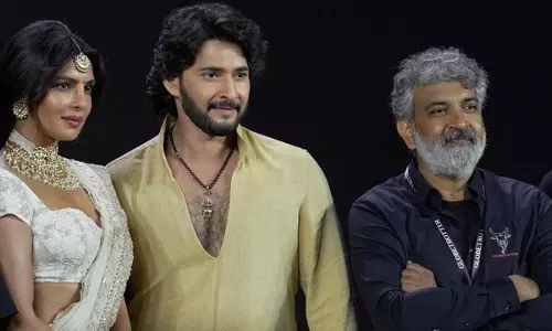 మహేష్‌, పీసీకి ఆ కష్టం... జక్కన్న వదలట్లేదట!