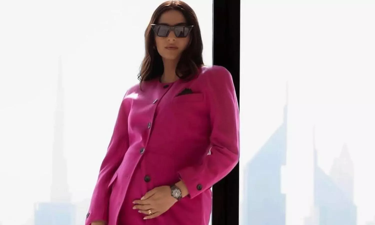 ఫోటోటాక్‌ : కపూర్‌ బ్యూటీ మళ్లీ సర్‌ప్రైజ్‌