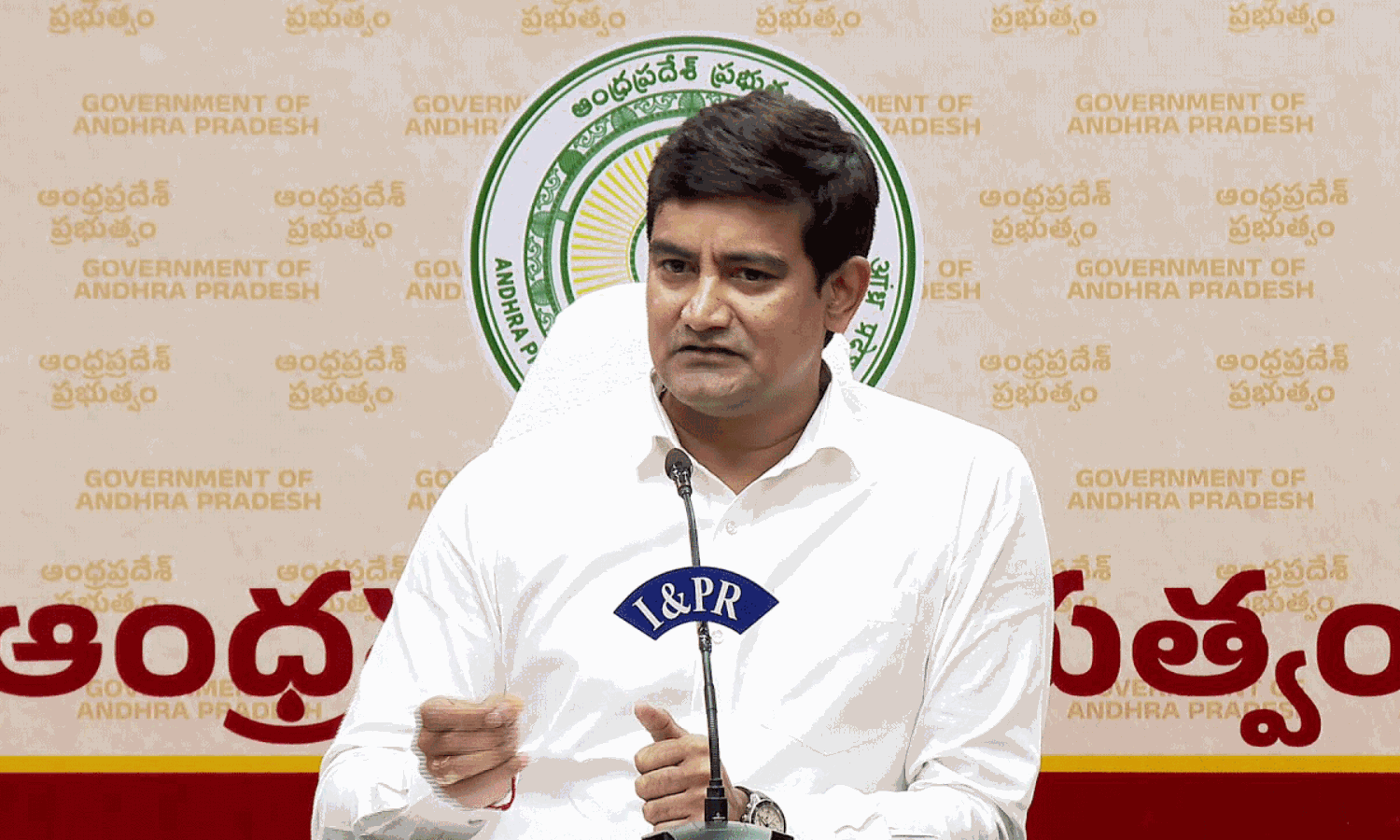 మంత్రి కొండపల్లి కూడా డ్యూటీ ఎక్కేశారు! కూటమి మంత్రుల్లో మారిన తీరు మంత్రి కొండపల్లి కూడా డ్యూటీ ఎక్కేశారు! కూటమి మంత్రుల్లో మారిన తీరు