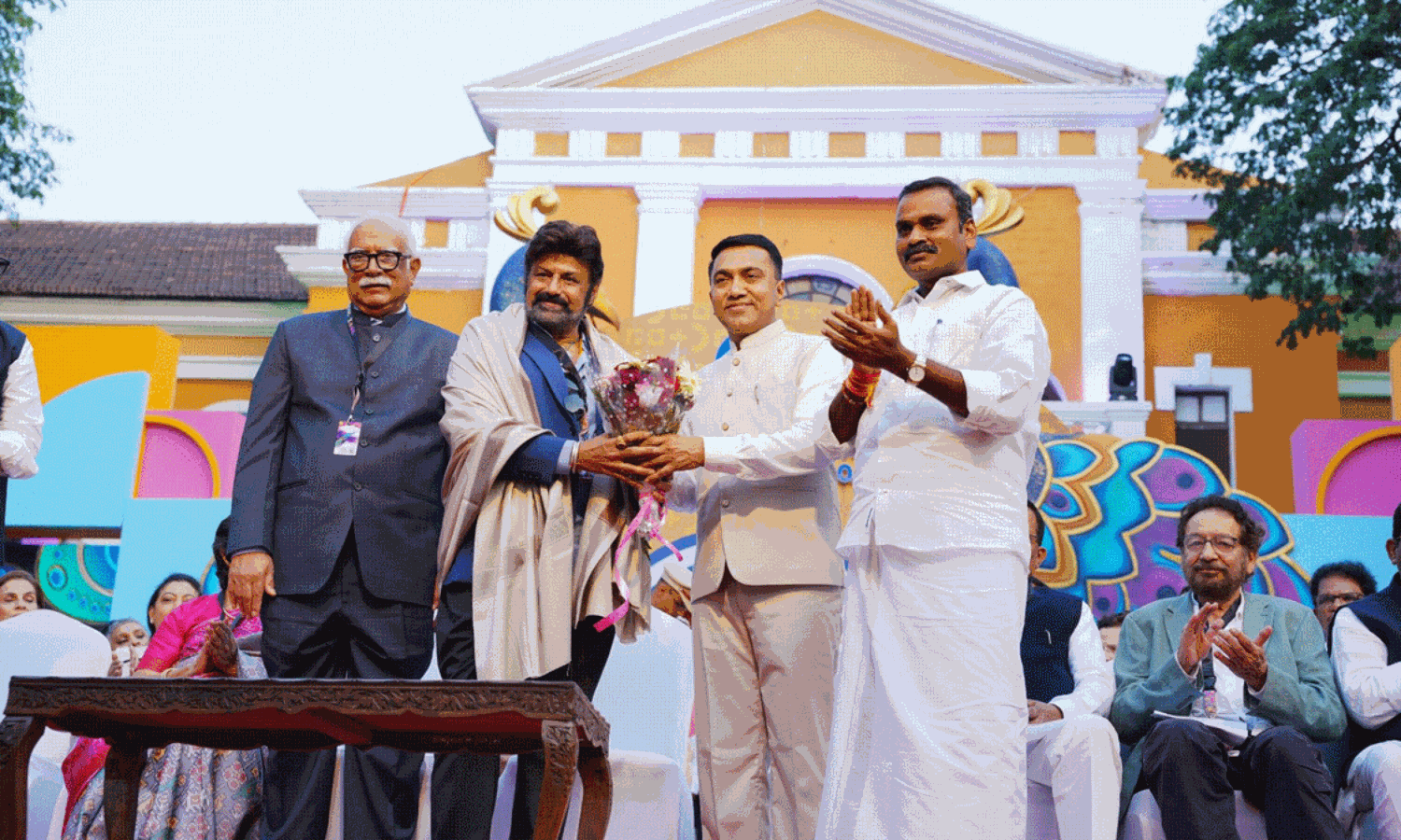 ఇఫీ -2025 ఉత్సవాల్లో ఎన్బీకేకు అరుదైన గౌరవం ఇఫీ -2025 ఉత్సవాల్లో ఎన్బీకేకు అరుదైన గౌరవం