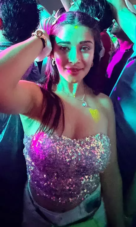 Nyrraa M Banerji Shares Fun-Filled Concert Moments