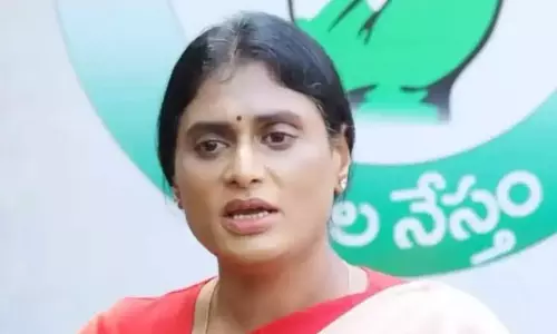 అన్నయ్యలు చేయాల్సిన పనేనా? జగన్, కేటీఆర్ పై షర్మిల ఇంట్రస్టింగ్ కామెంట్స్