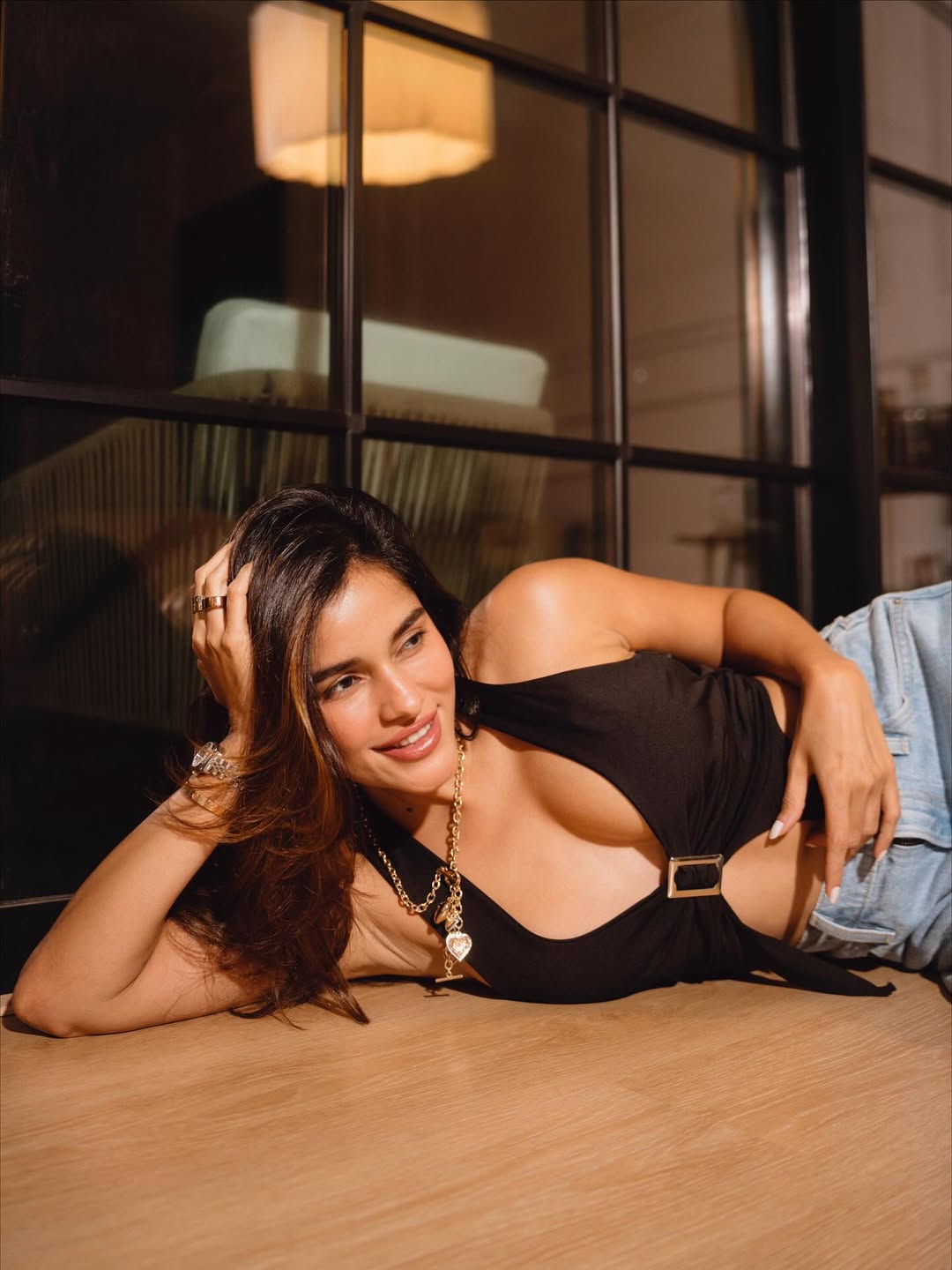 1020971-55322564418532624309013012289081