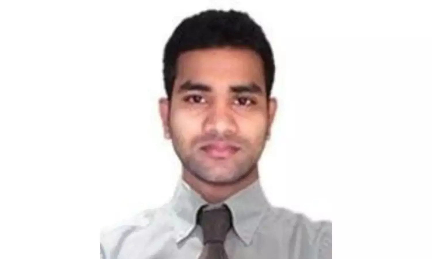 SBIతో పైరసీ.. అక్కడ ఎలా పెట్టావురా? SBIతో పైరసీ.. అక్కడ ఎలా పెట్టావురా?