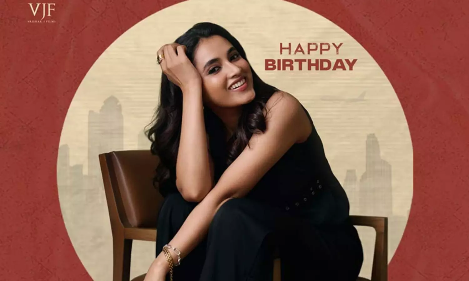 మళ్లీ ఐదేళ్లకు సొంత పరిశ్రమలో! మళ్లీ ఐదేళ్లకు సొంత పరిశ్రమలో!