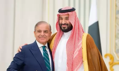 పాక్ సౌదీలతో ట్రంప్ కార్డు...భారత్ కి డేంజర్ బెల్స్ ?