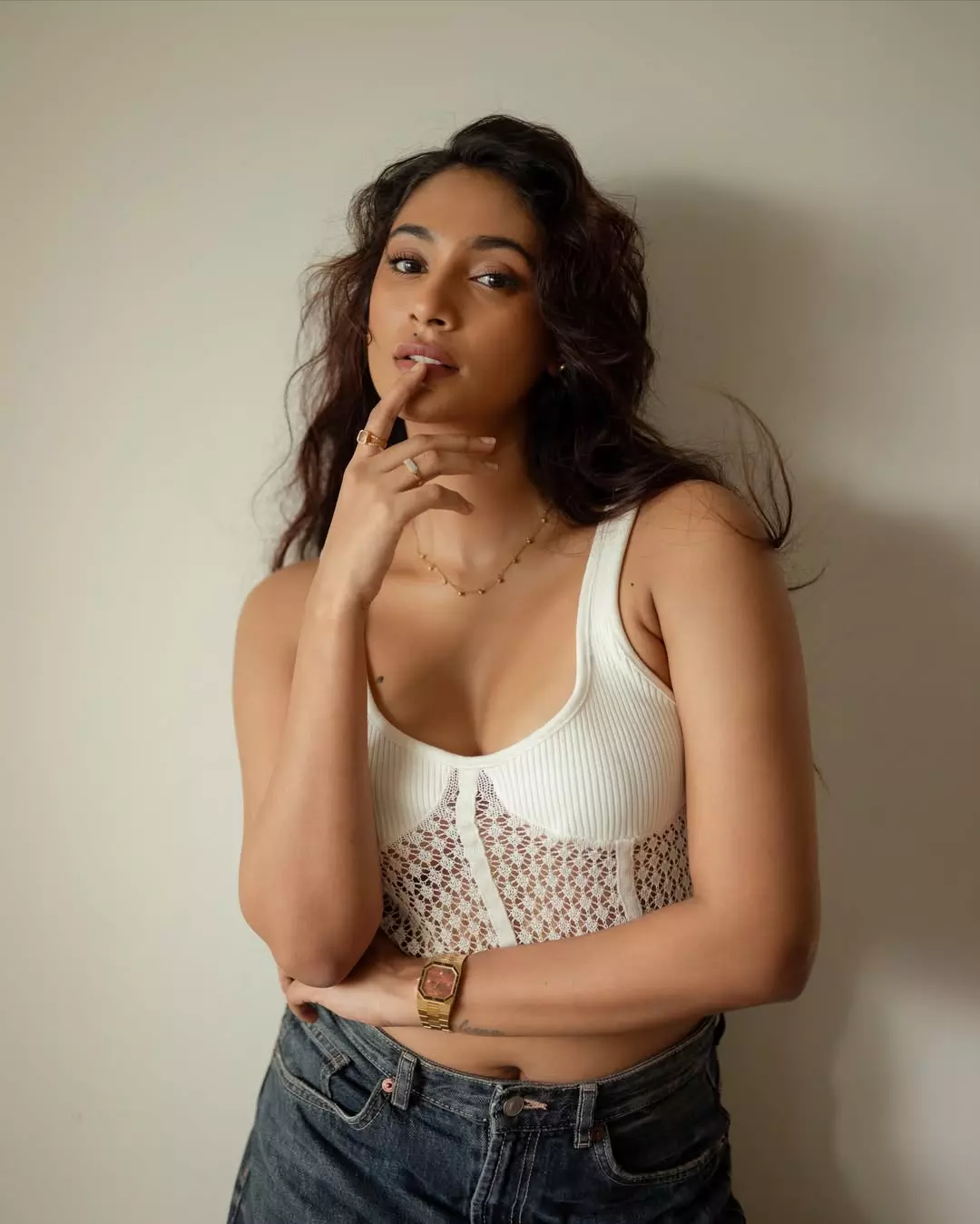 Anukreethy Vass Glamorous Look Is Simply Irresistible Anukreethy Vass Glamorous Look Is Simply Irresistible