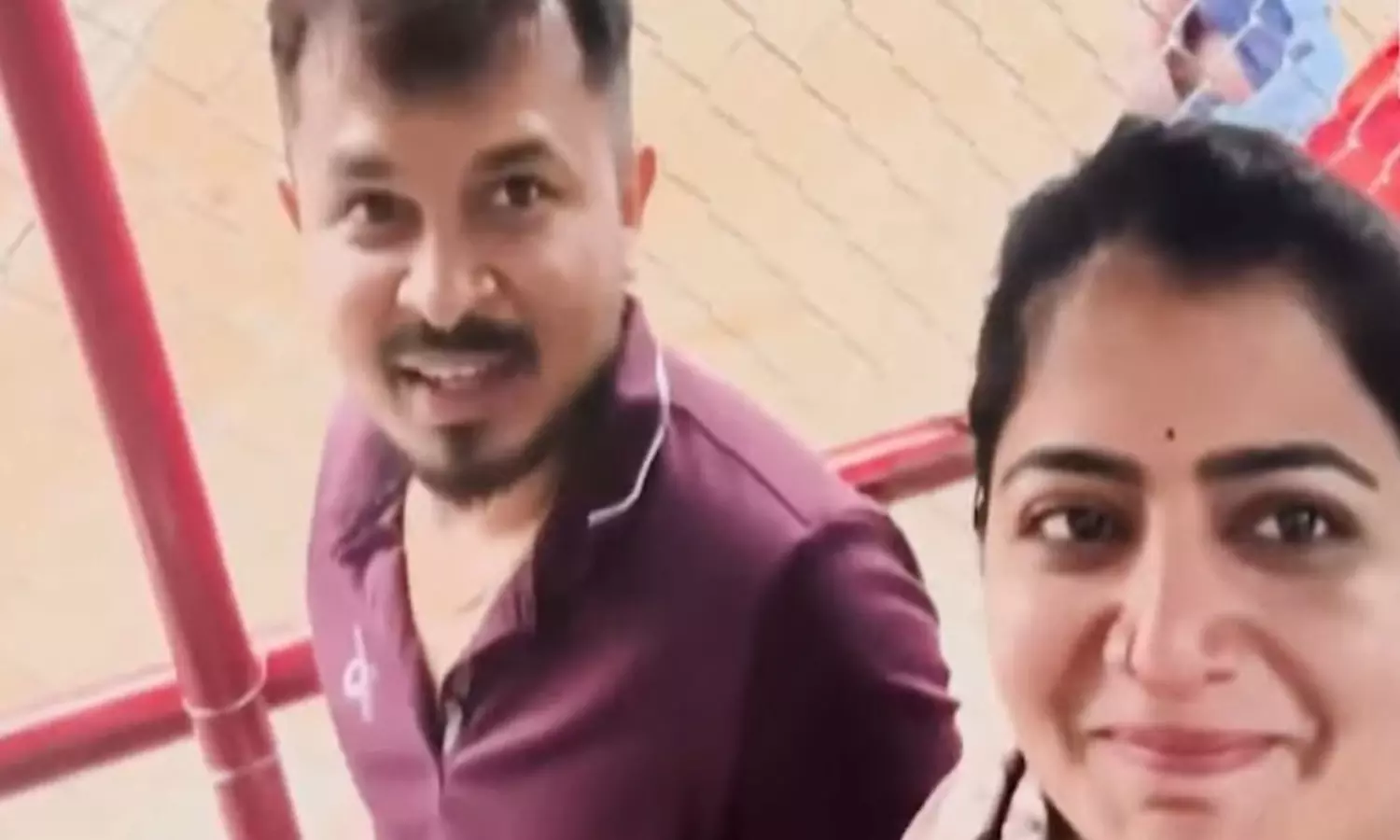 రిచ్చెస్ట్ బిచ్చగాళ్లం..  తిరుమలలో ప్రసాదంపై యాంకర్ శివజ్యోతి  వ్యాఖ్యలు దుమారం