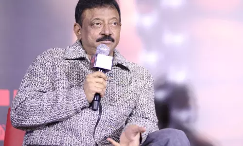 పైరసీని ఆపాలంటే ఆ భయం ఉండాల్సిందే: RGV