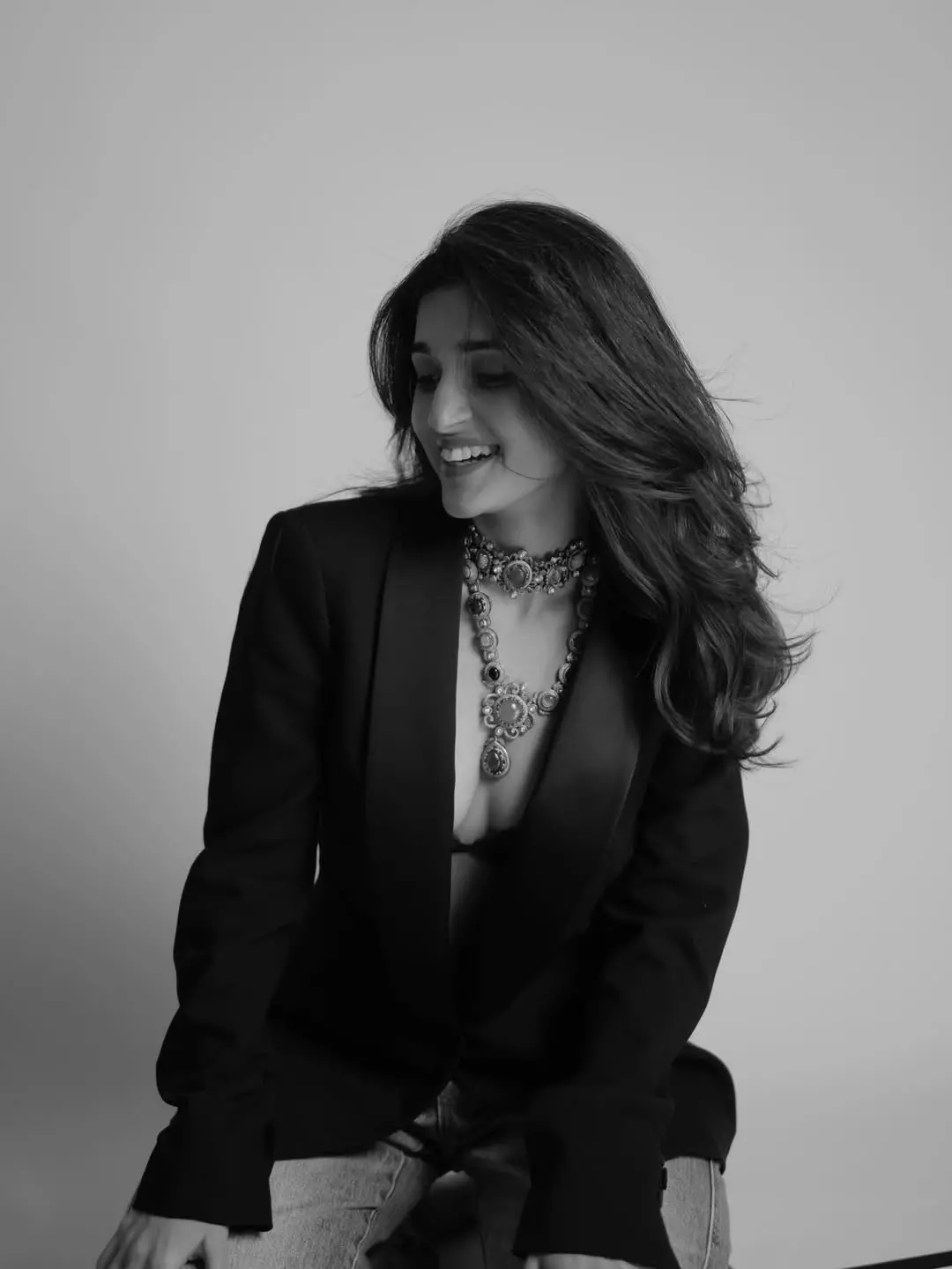 Anupamaa Fame Nidhi Shah Shares Stylish Photos