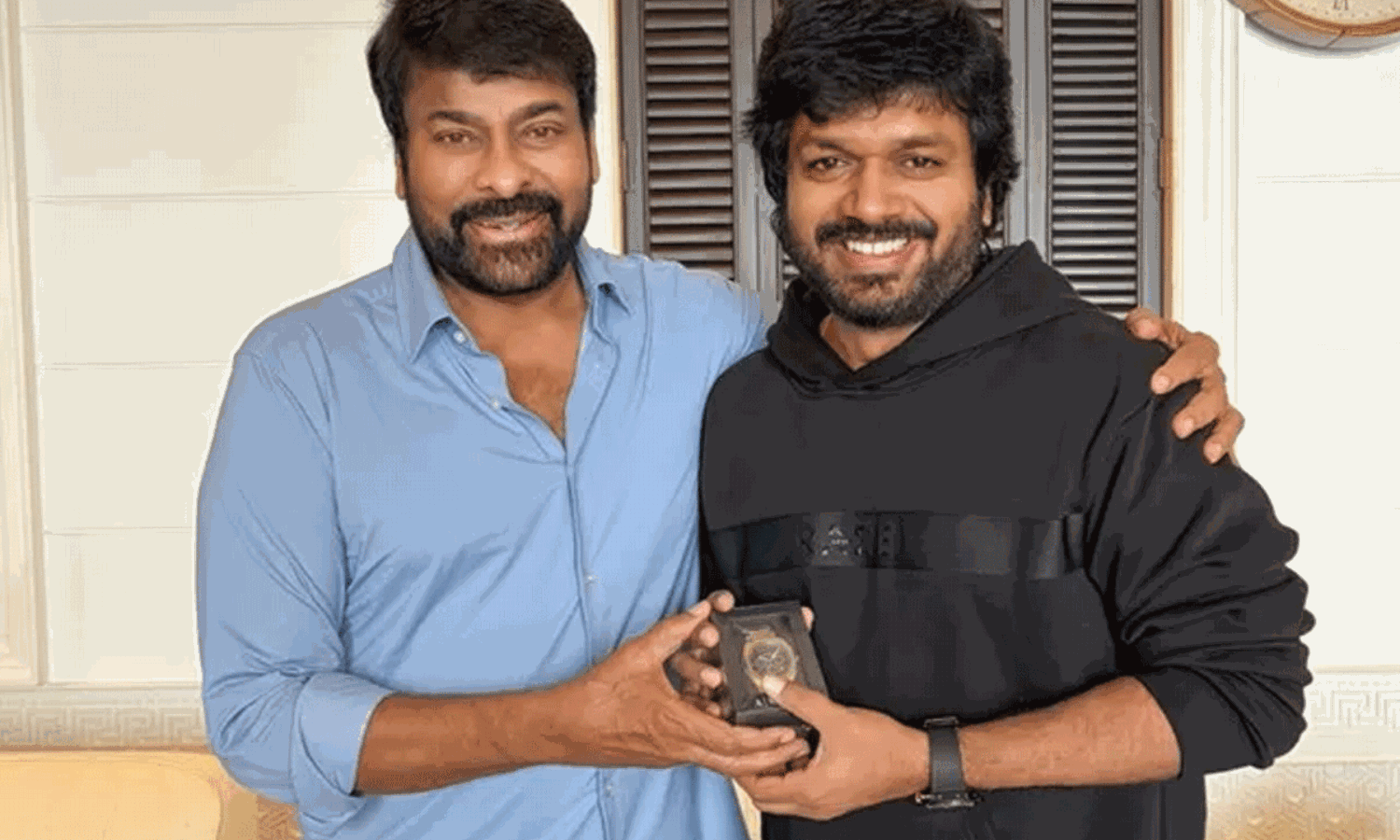 రావిపూడి కోసం చిరు స్పెషల్ సర్ ప్రైజ్ రావిపూడి కోసం చిరు స్పెషల్ సర్ ప్రైజ్