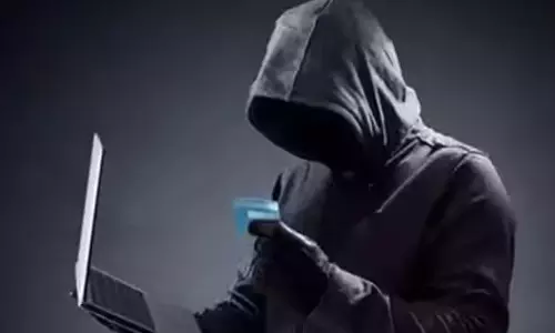 పొరపాటున తప్పుడు ఏపీకే ఫైల్స్ ను ఇన్ స్టాల్ చేసుకుంటే?