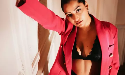 Simran Kaur Slays in Bold Hot-Pink Power Look