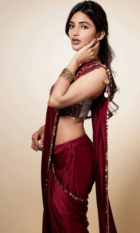 Sreeleela’s regal maroon saree look steals the spotlight