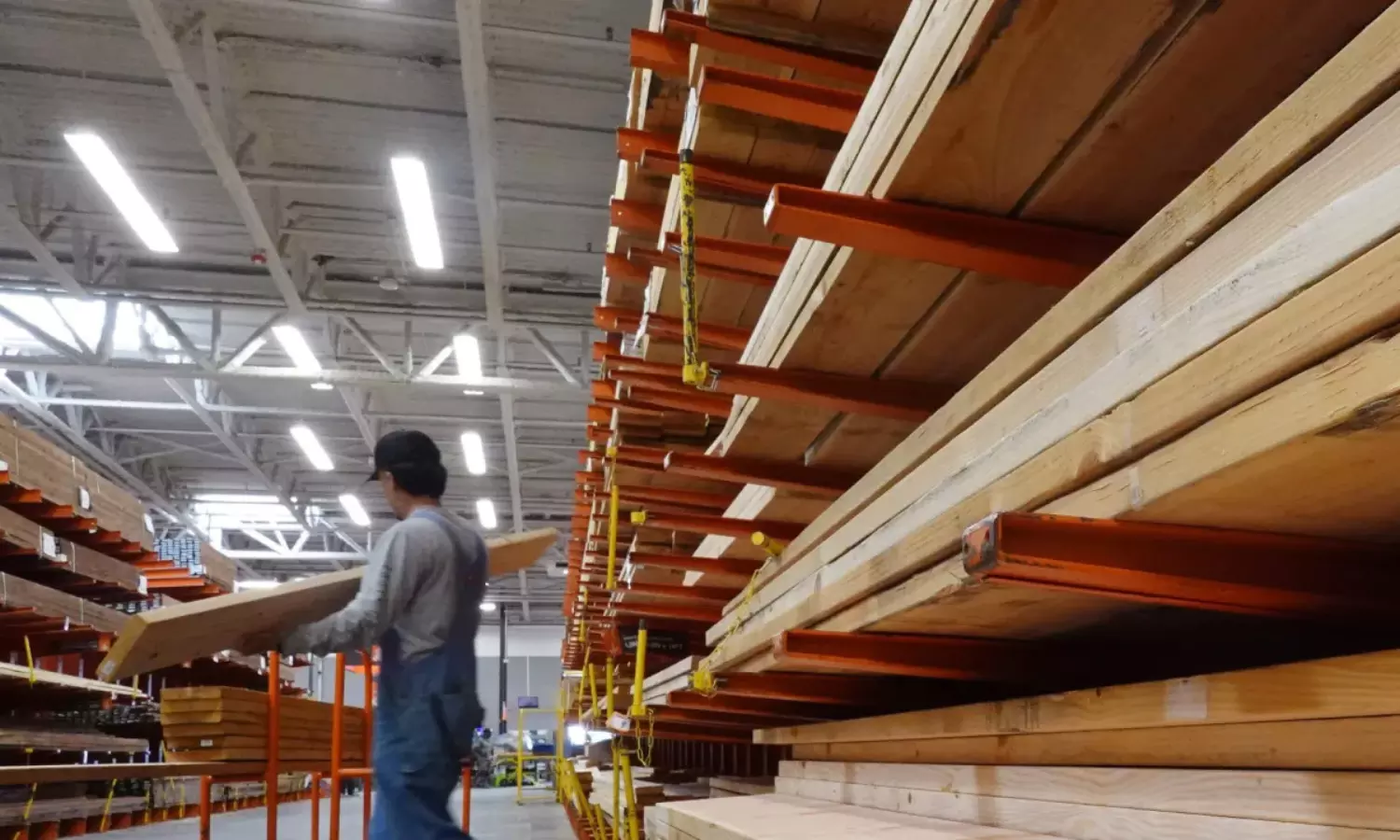 వావ్ అనిపించే ఆవిష్కరణ.. ఉక్కుకు మించిన చెక్క