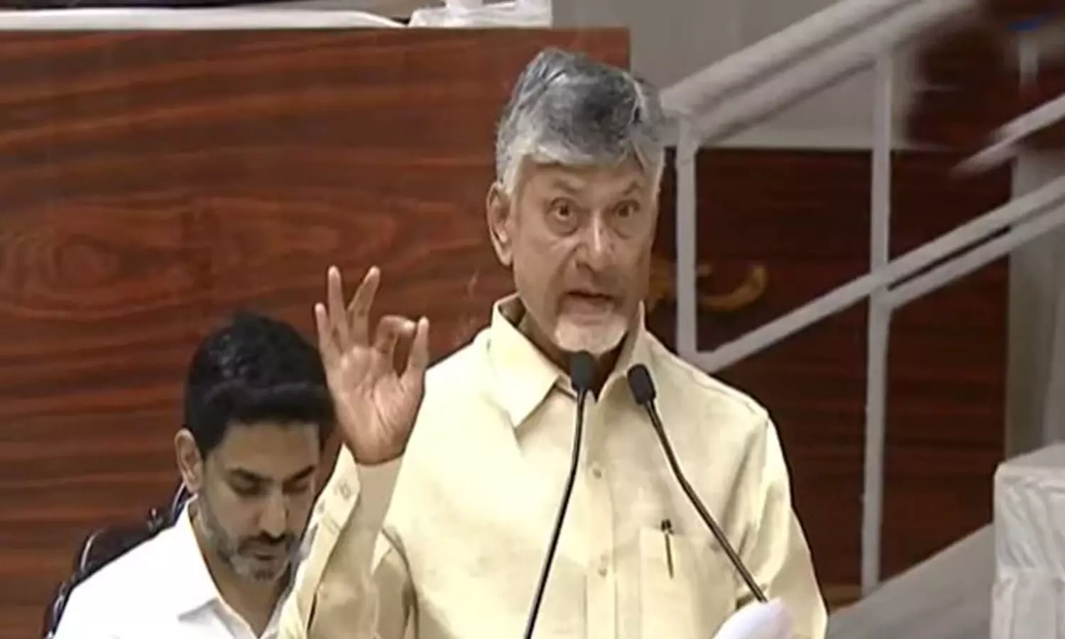 విజ‌న్ మాత్ర‌మే కాదు.. అమ‌లూ ముఖ్య‌మే: చంద్ర‌బాబు