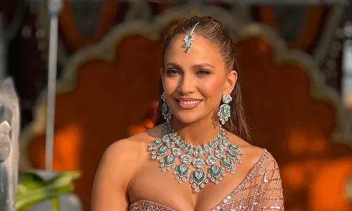 2015, 25ల్లో ఉదయపూర్  లో జెన్నీఫర్ లోపేజ్  వసూళ్ల లెక్కలు ఇవేనా?