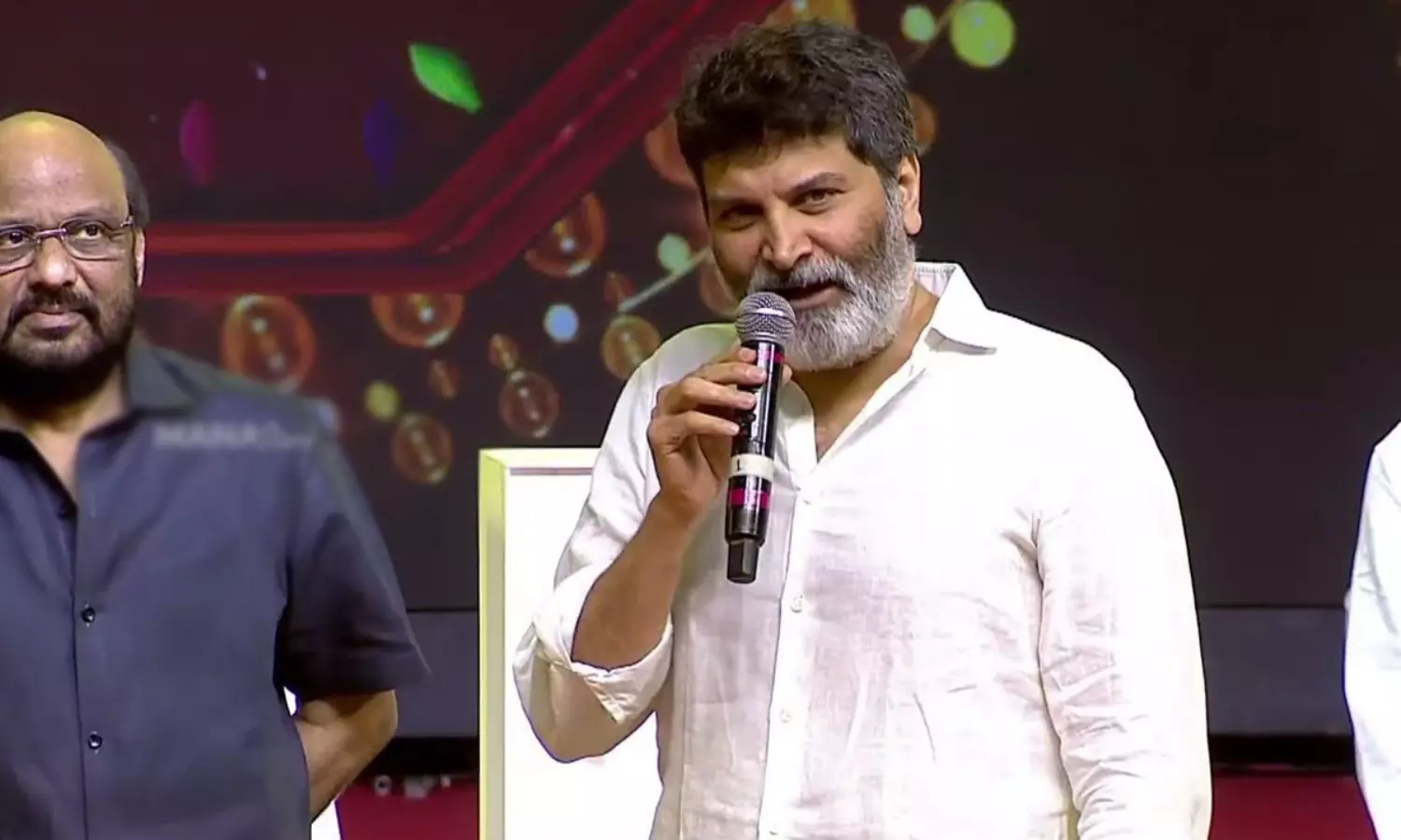 త్రివిక్రమ్.. గ్యాప్ వస్తే గొడవేనా.. త్రివిక్రమ్.. గ్యాప్ వస్తే గొడవేనా..