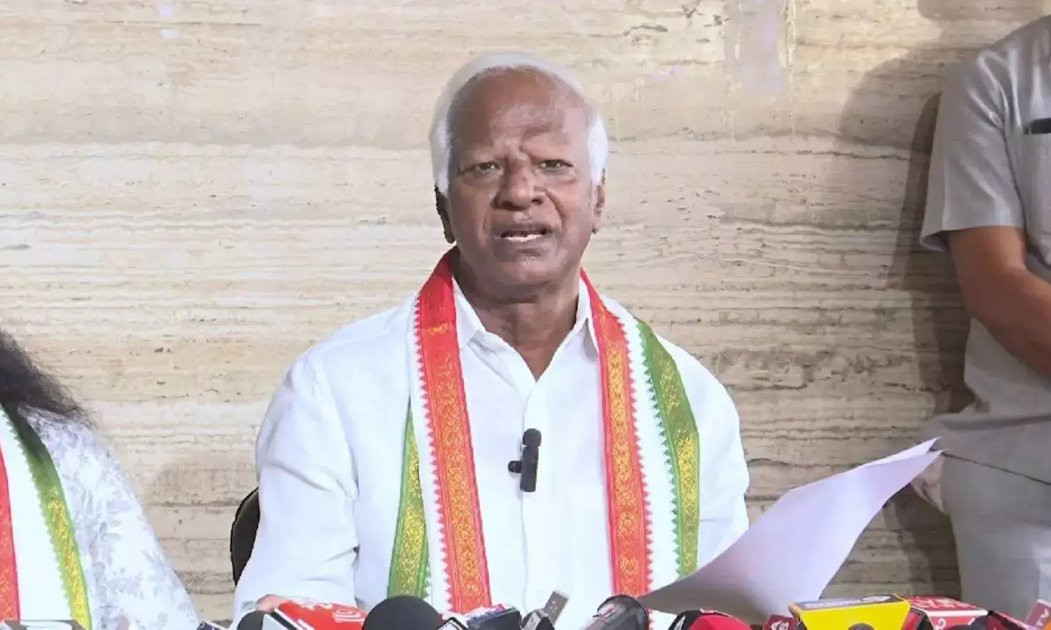 కేటీఆర్ పై కడియం శ్రీహరి సంచలన వ్యాఖ్యలు… BRS లో అలజడి!