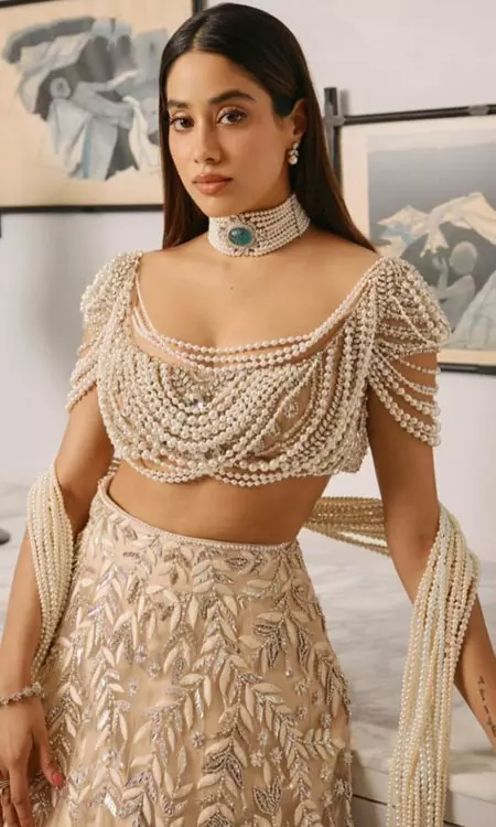 Janhvi Kapoor Is Nothing Less Than Adorable