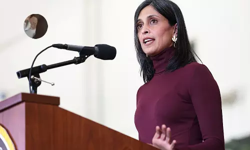 ఉషా చేతికి ఉంగరం.. హమ్మయ్య విడిపోవట్లేదు