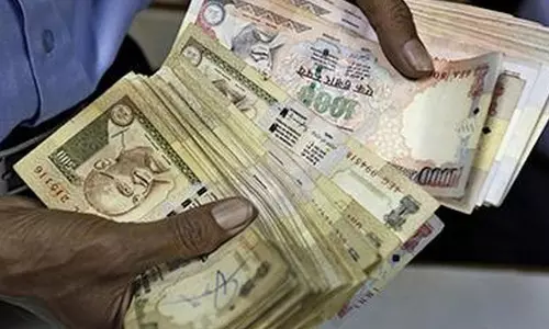 ఏడాదికి తీసేస్తున్న పాతనోట్ల లెక్క తెలిస్తే అవాక్కే!