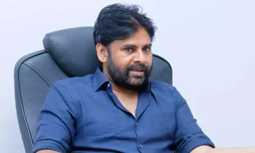 పవర్ స్టార్ తో విక్రమ్ లాంటి బొమ్మ పడితే..?