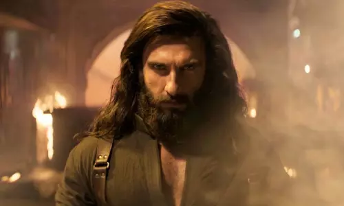 3.30 గంటల నిడివి... చాలా పెద్ద రిస్క్ 3.30 గంటల నిడివి... చాలా పెద్ద రిస్క్