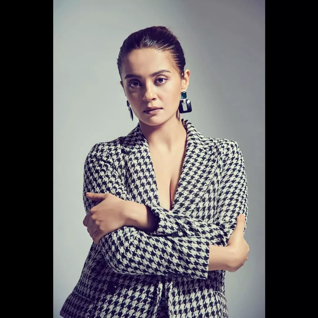 1028750-snapins-ai2206584498468811498.we