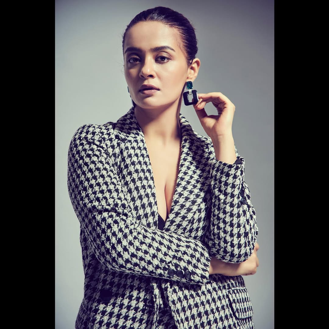 1028751-snapins-ai2206584498477158941.we