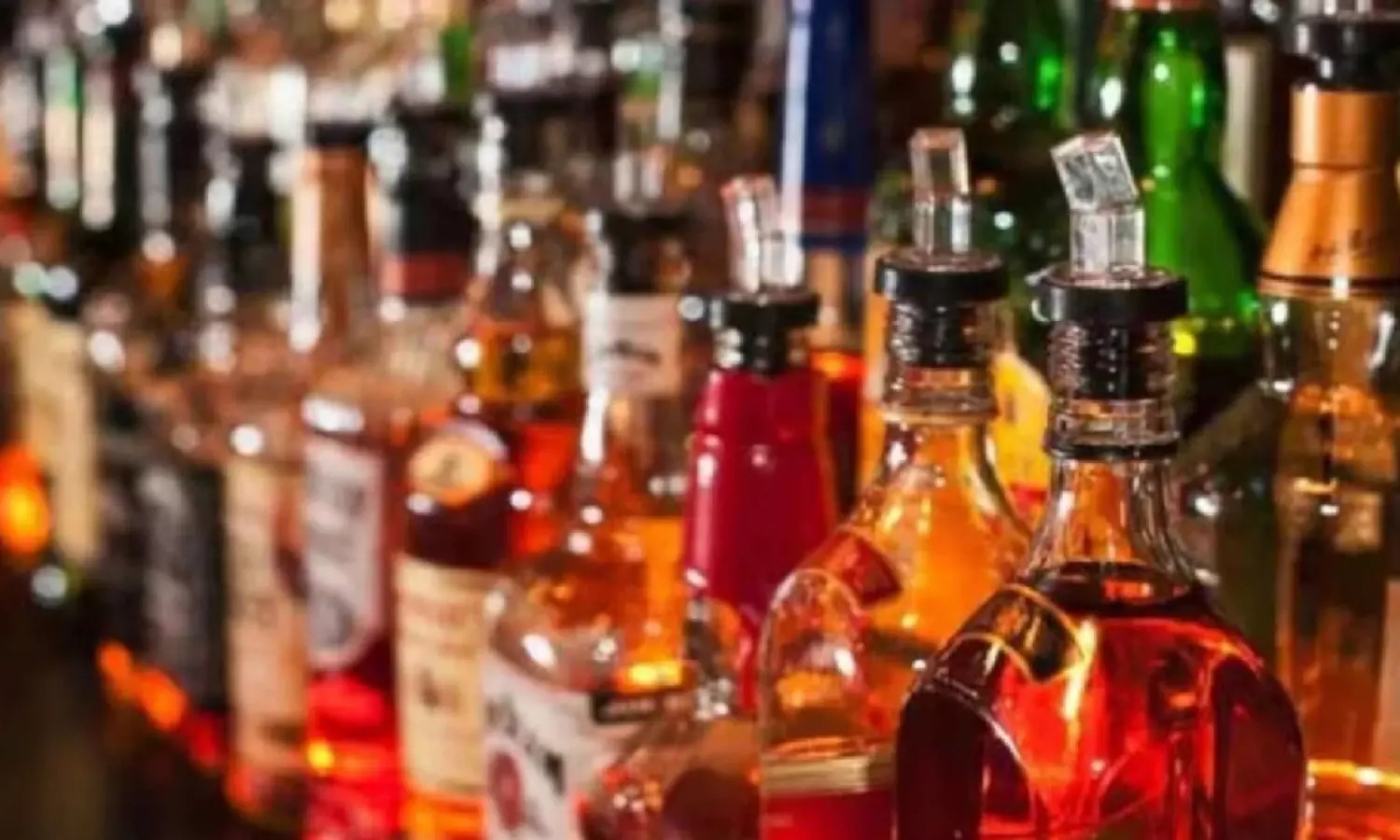 లిక్కర్ స్కాంలో సినిమా ట్విస్టులు.. తాజా అప్డేట్ ఏంటంటే?