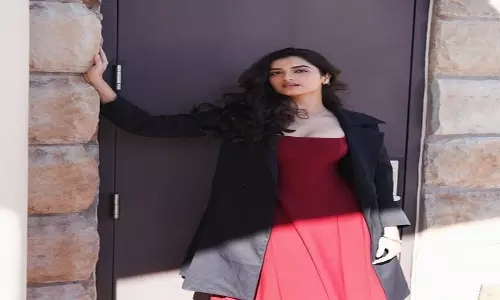 గ్లామ‌ర్‌లోనే కాదు అభిన‌యంలోను భాగ్యశ్రీ ది గ్రేట్