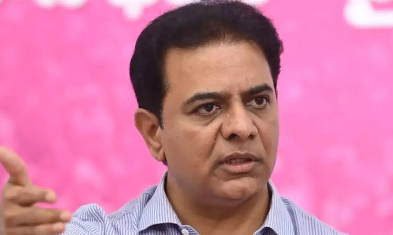 గ‌తం గుర్తు చేద్దాం: పంచాయ‌తీ ఎన్నిక‌ల‌పై బీఆర్ ఎస్ ప్లాన్‌