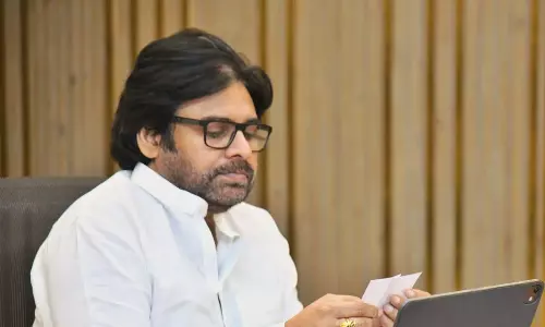 పవన్ కల్యాణ్ పర్యటనలో అపరిచితుడు.. వైసీపీ ఘాటు రిప్లై
