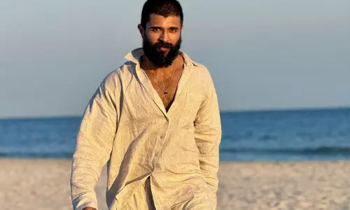 దేవ‌ర‌కొండ మ‌ళ్లీ ఛాన్స్ అడిగాడా?