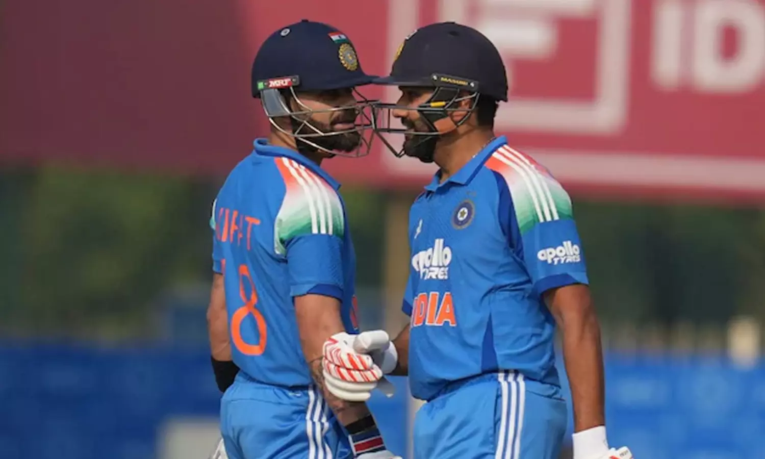 సరికొత్త సంచలనాలు...  అట్లుంటాది రోకో తోనీ..!