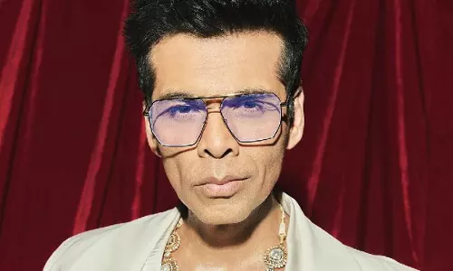 మ‌ళ్లీ ప్రేమ‌లో ప‌డ్డ అగ్ర ద‌ర్శ‌క‌నిర్మాత‌