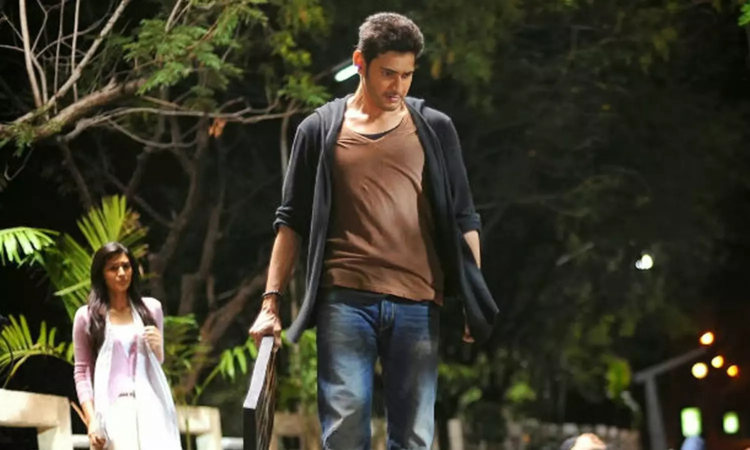 నేనొక్కడినే.. అర్ధమైందా లేదా ఇదొక్కటే డిస్కషన్..! నేనొక్కడినే.. అర్ధమైందా లేదా ఇదొక్కటే డిస్కషన్..!