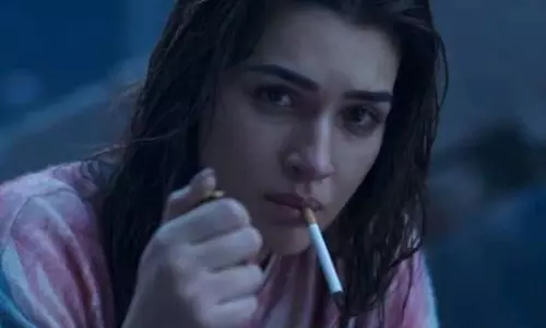 సిగ‌రెట్ వెలిగించిన కృతి స‌నోన్.. ఇదీ అస‌లు నిజం!