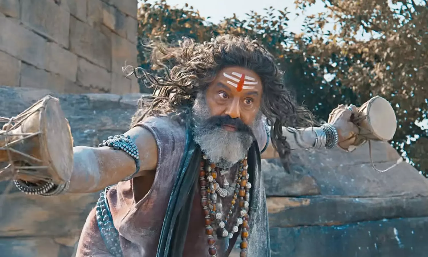 అఖండ 2: ప్రభుత్వం గ్రీన్ సిగ్నల్.. ఫ్యాన్స్ కి గుడ్ న్యూస్