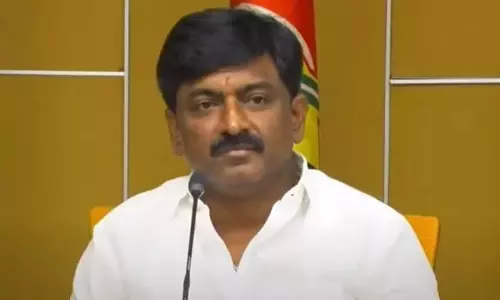 బీటెక్ ర‌వి భ‌య పెడుతున్నారా ..!