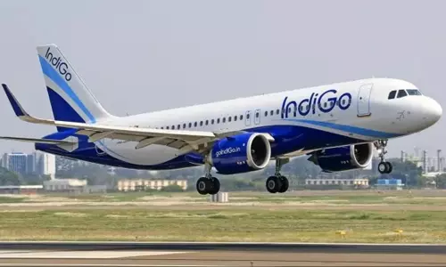 బ్రేకింగ్... హైదరాబాద్ వస్తోన్న విమానానికి బాంబు బెదిరింపు..!