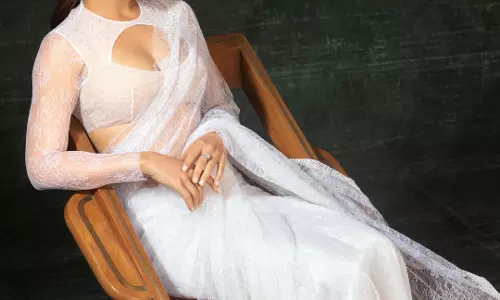 Fatima Sana Shaikh Feeling Prettier Than Ever in White Saree