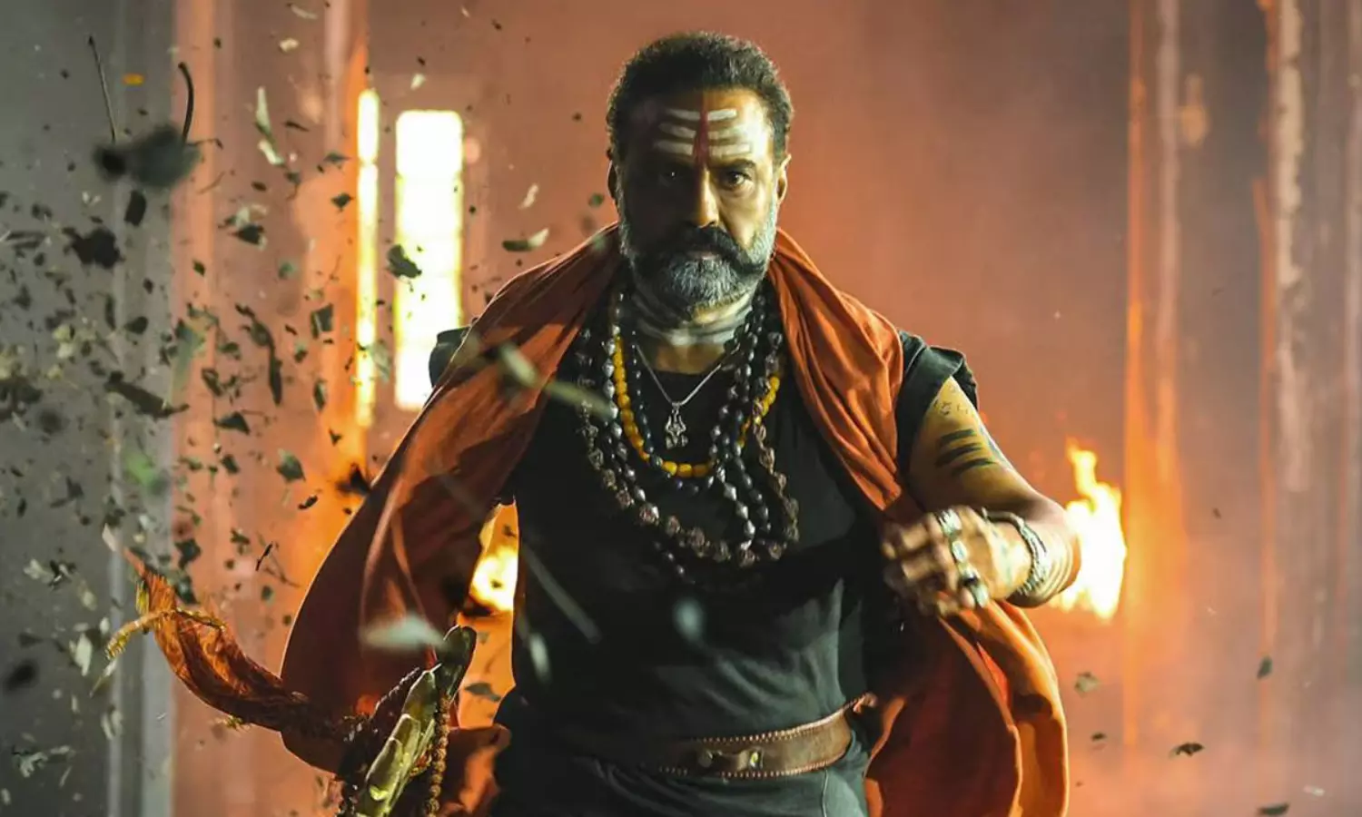 బన్నీ మూవీ వల్ల అఖండ లేట్ అయిందా?